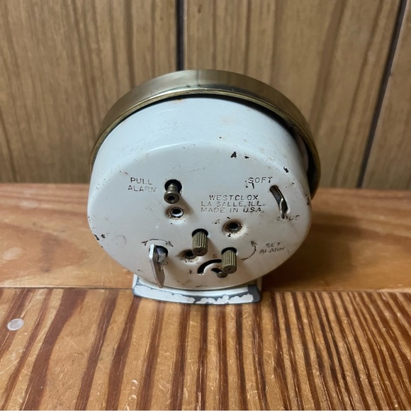 VINTAGE WESTCLOX BABY BEN ALARM CLOCK MADE IN SCOTLAND PARTS ONLY - Picture 2 of 3